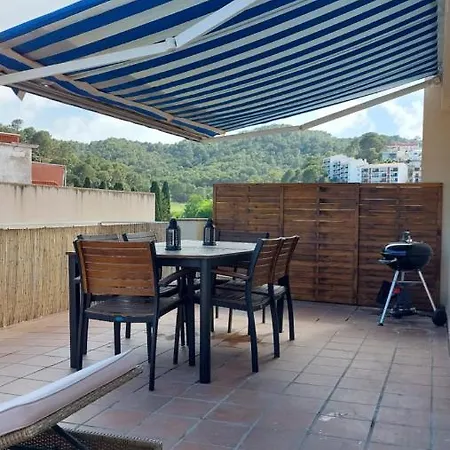 Apartment With Private Rooftop In Tossa de Mar